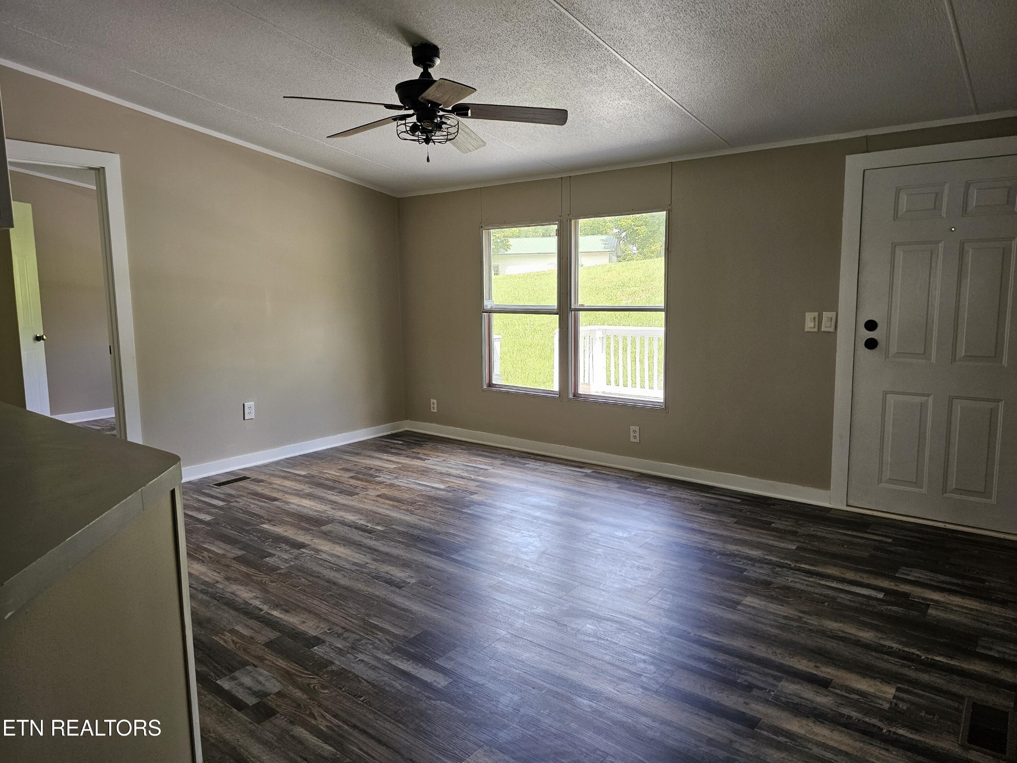 277 Coolidge Road La Follette, TN 37766 - Photo 5 of 12 Gallery Image 5