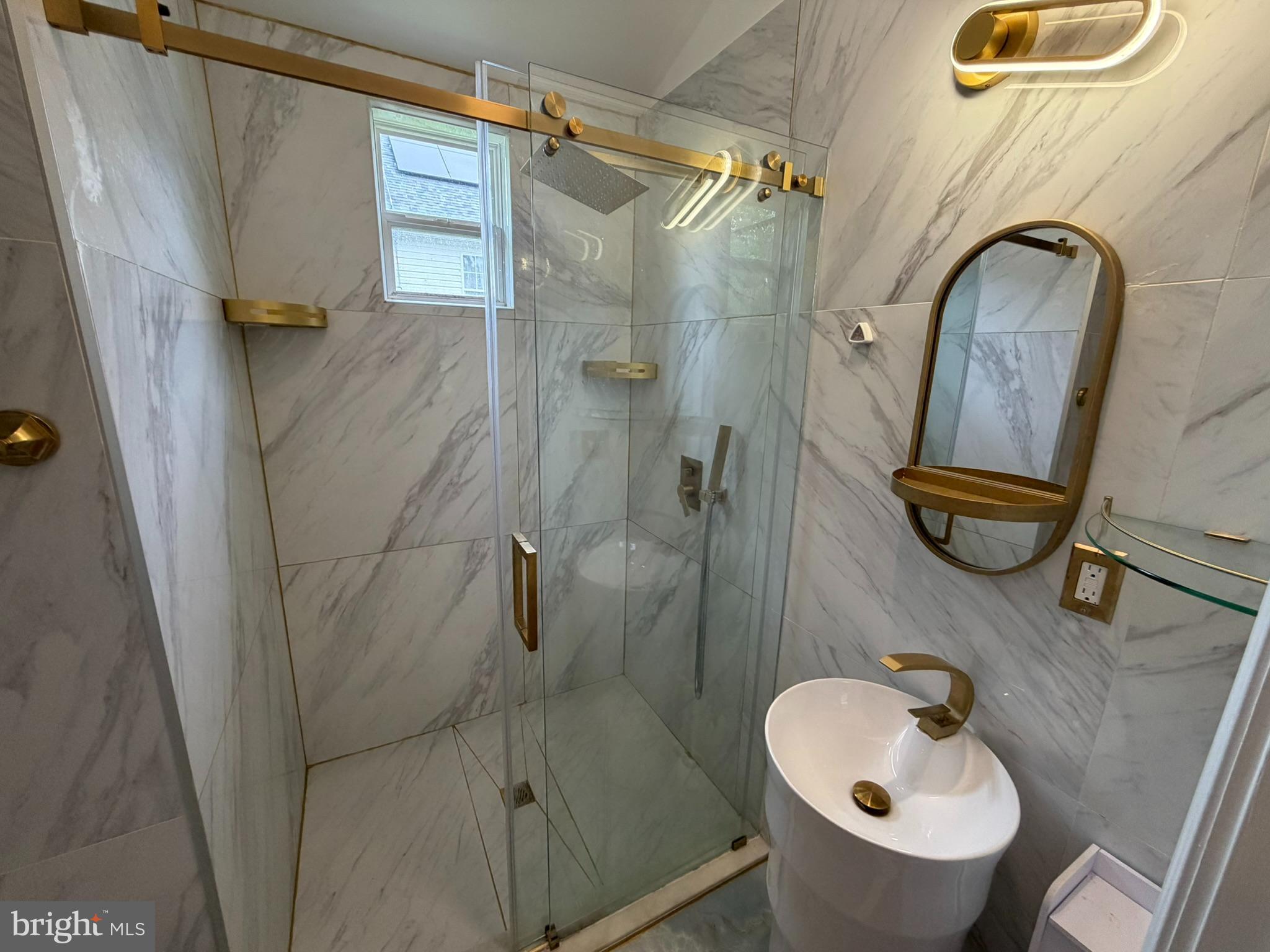 2923 Fairhill Road Fairfax, VA 22031 - Photo 29 of 63 Bathroom 2