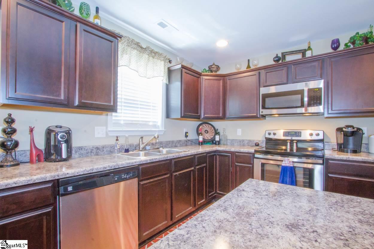 126 Gallant Lane Anderson, SC 29621 - Photo 10 of 36