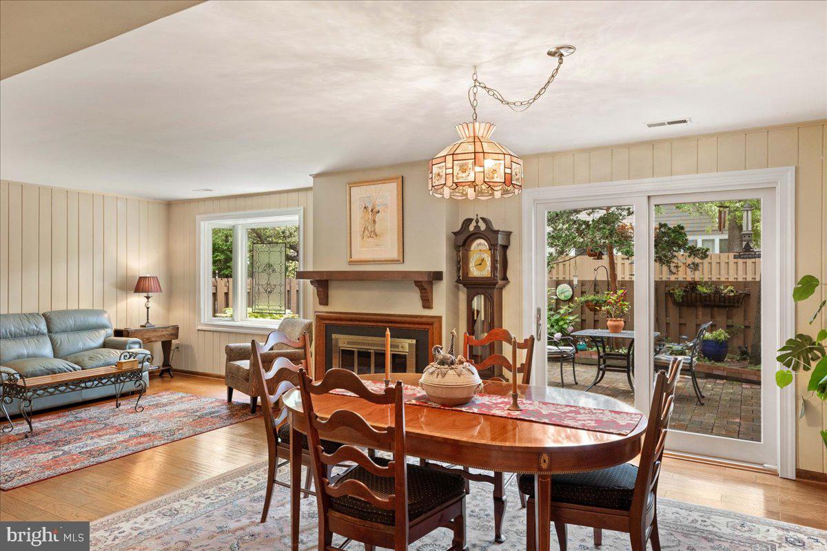 604 Hampton Court Doylestown, PA 18901 - Photo 15 of 37