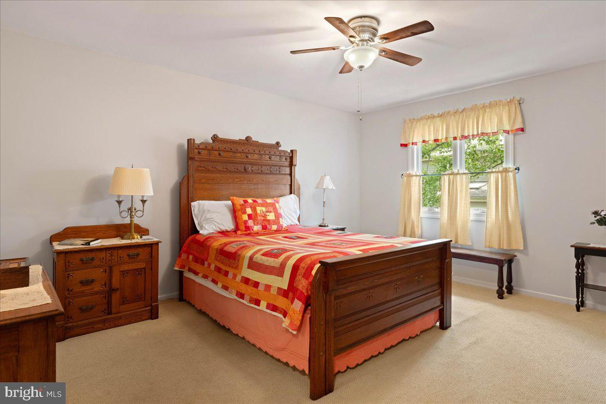 604 Hampton Court Doylestown, PA 18901 - Photo 27 of 37