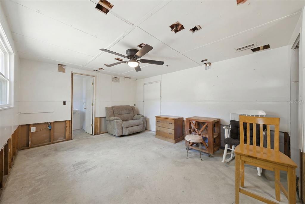 11410 Thomas Road Seffner, FL 33584 - Photo 38 of 75