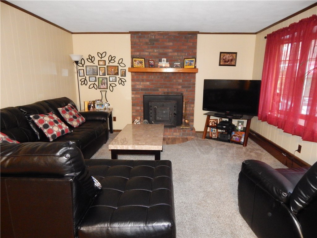 55 Summit Road Cumberland, RI 02864 - Photo 2 of 16