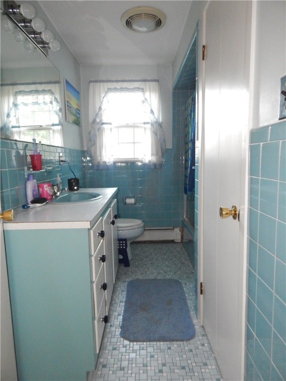 55 Summit Road Cumberland, RI 02864 - Photo 8 of 16