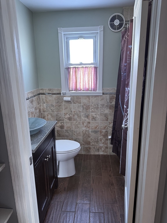 251 Rosewell Street Springfield, MA 01109 - Photo 13 of 26