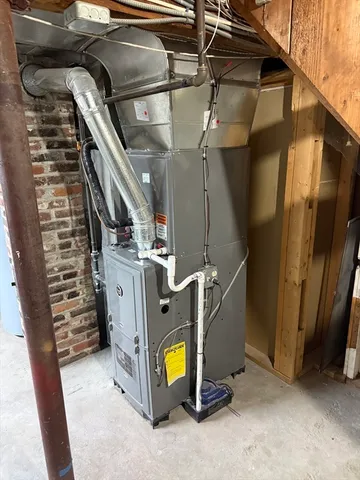 $305,000 | 251 Rosewell Street, Springfield, MA 01109