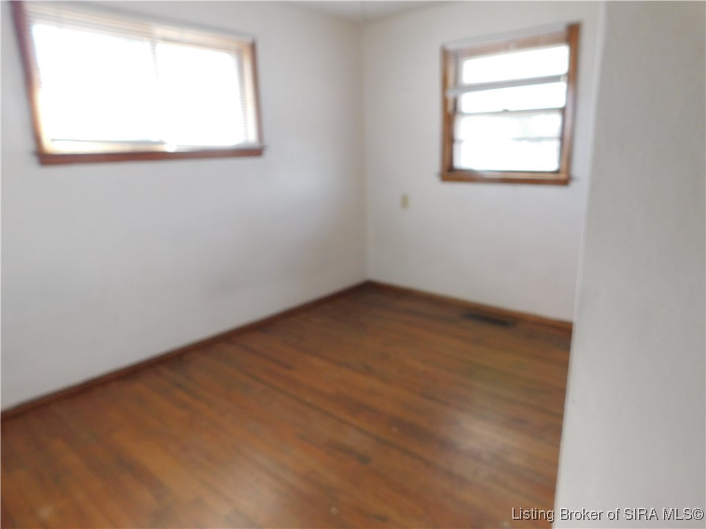 2911 Washington Avenue Bedford, IN 47421 - Photo 26 of 39