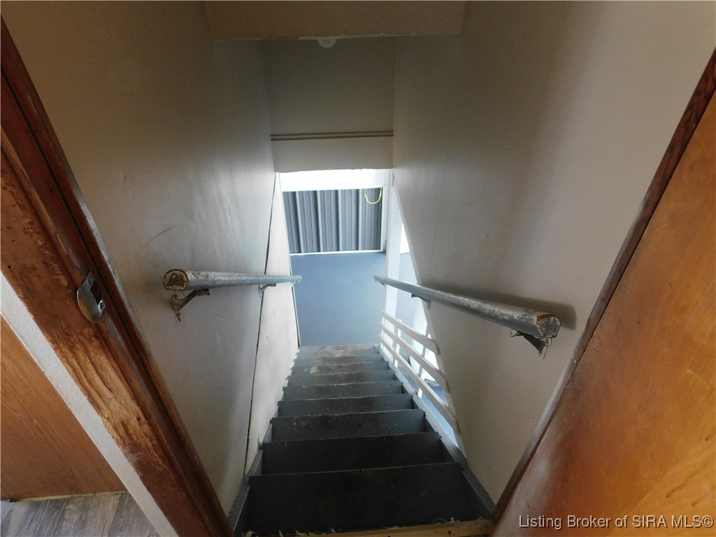 2911 Washington Avenue Bedford, IN 47421 - Photo 29 of 39