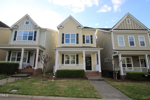 $2,200 | 106 Windy Creek Lane, Apex, NC 27502