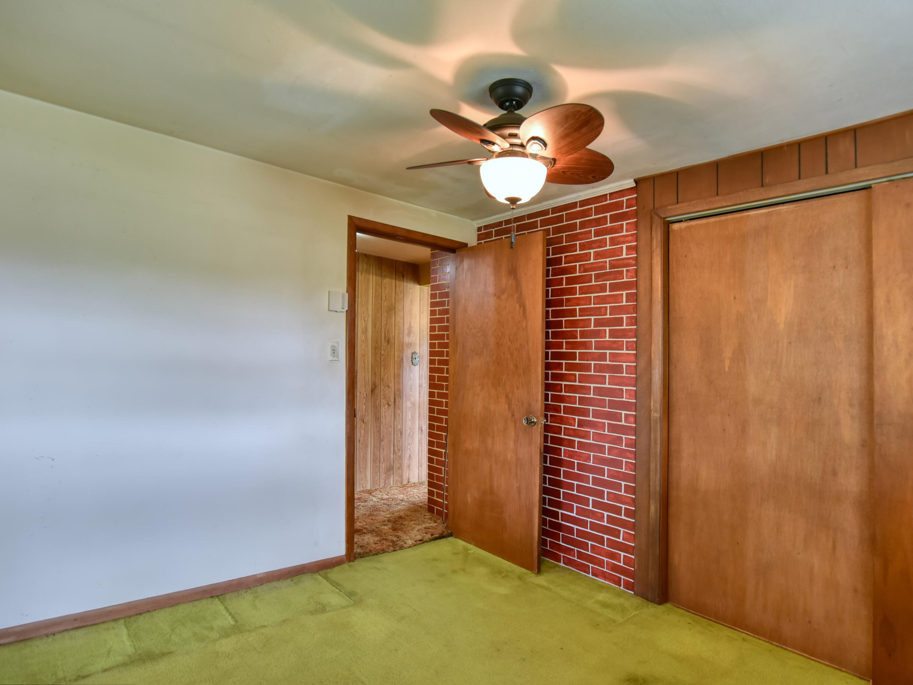 405 Old Emory Road Clinton, TN 37716 - Photo 18 of 28 405 Old Emory