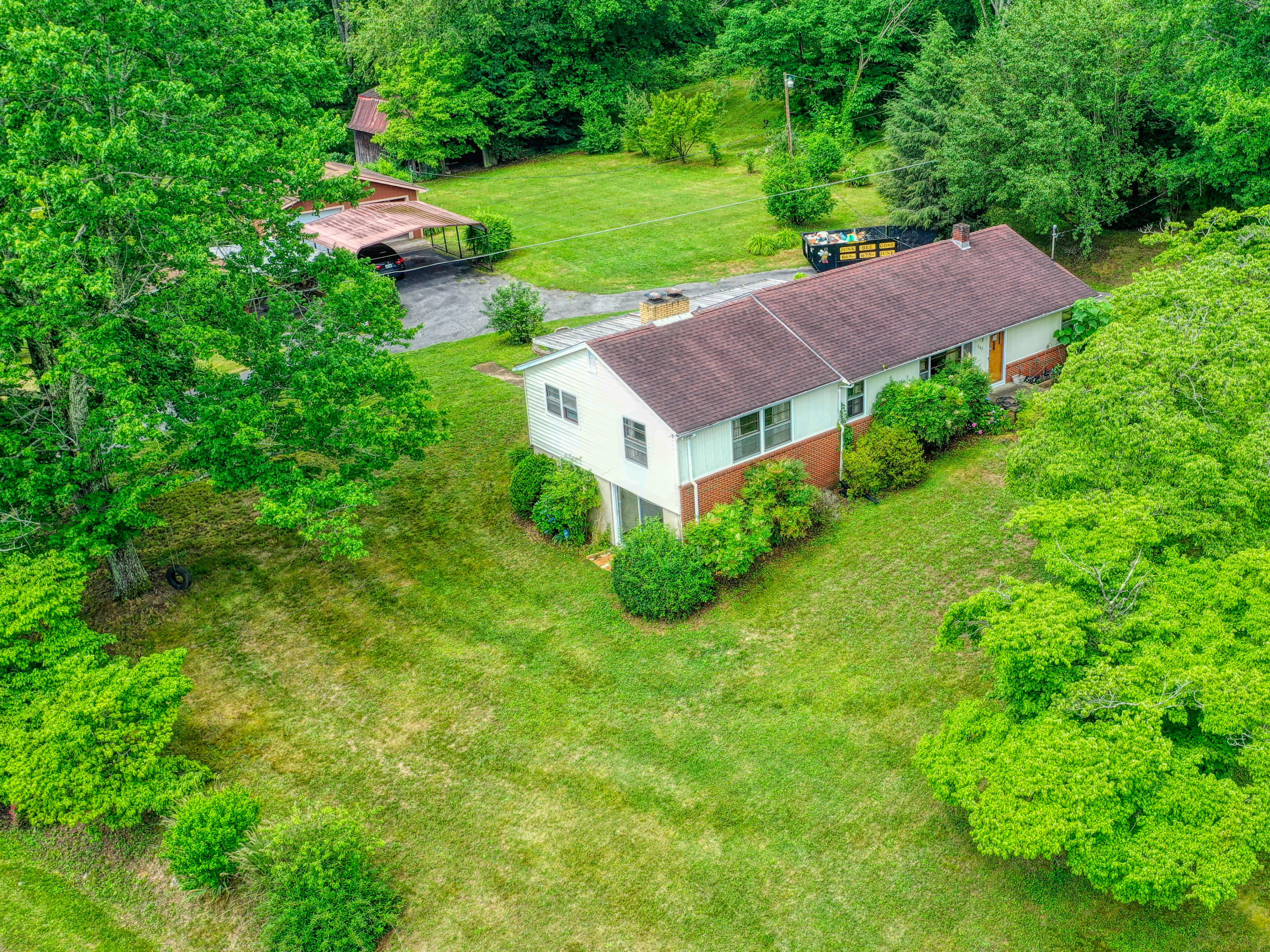 405 Old Emory Road Clinton, TN 37716 - Photo 4 of 28 405 Old Emory