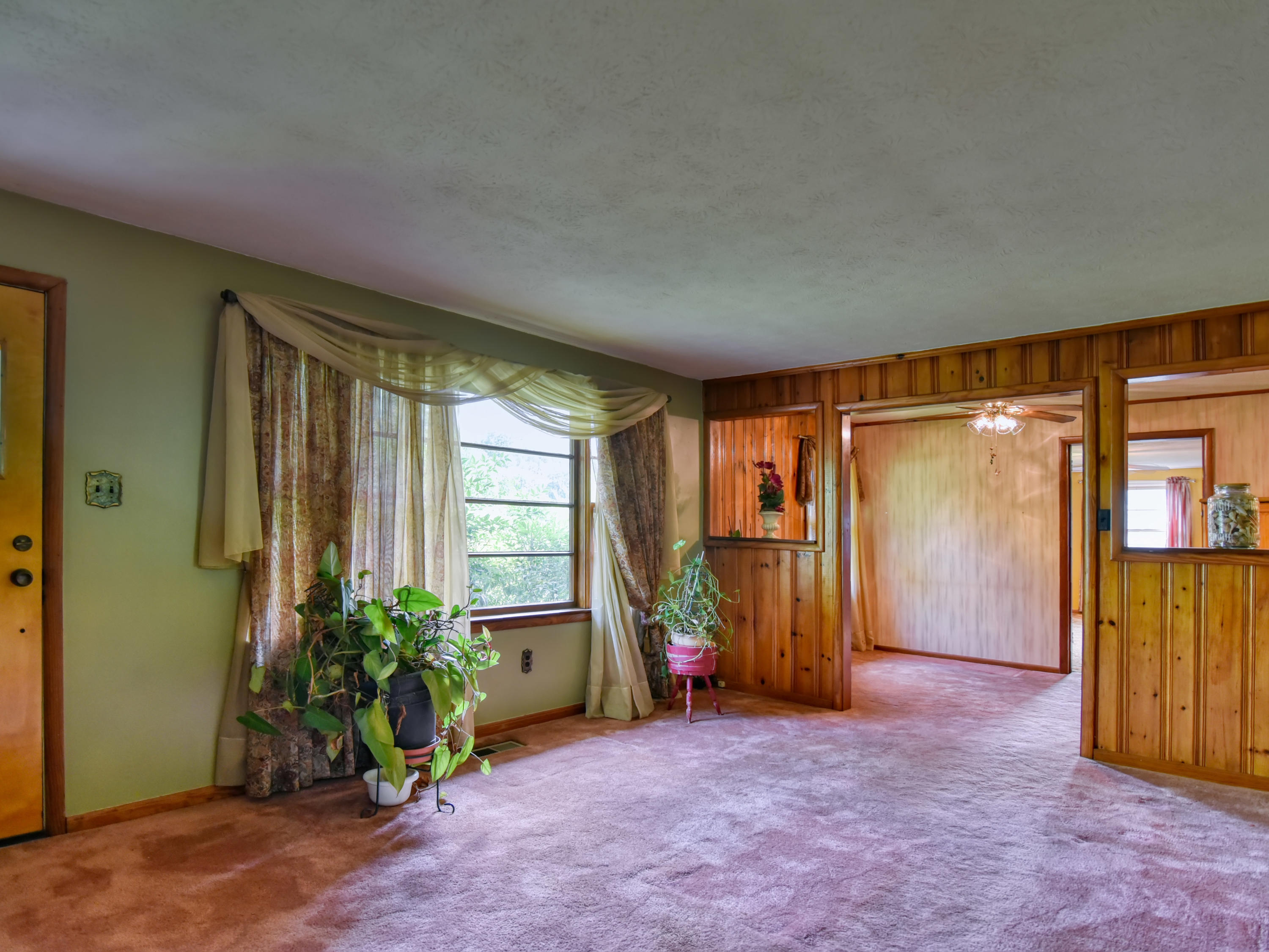 405 Old Emory Road Clinton, TN 37716 - Photo 5 of 28 405 Old Emory
