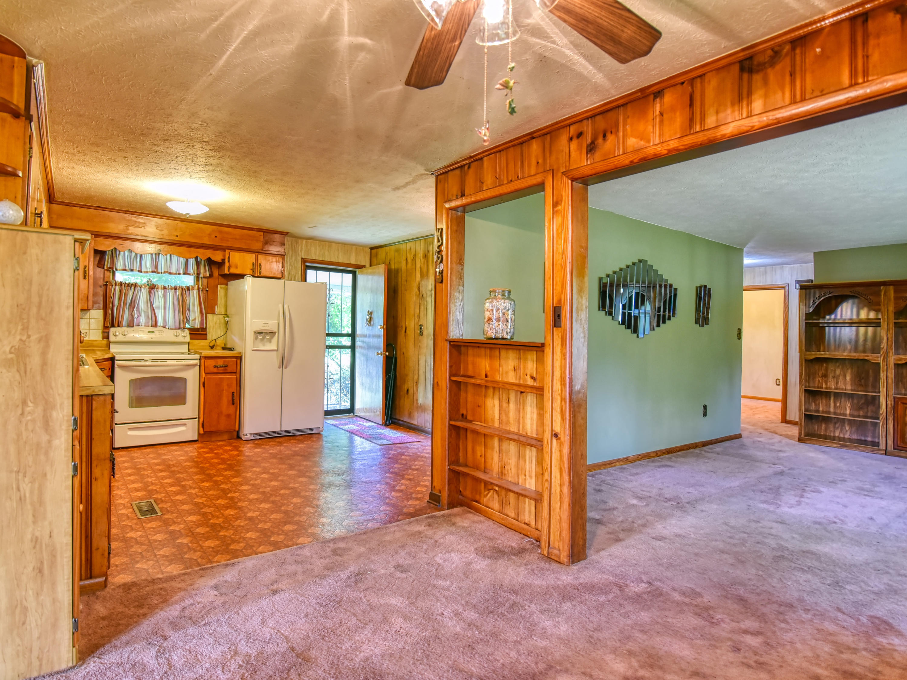 405 Old Emory Road Clinton, TN 37716 - Photo 9 of 28 405 Old Emory