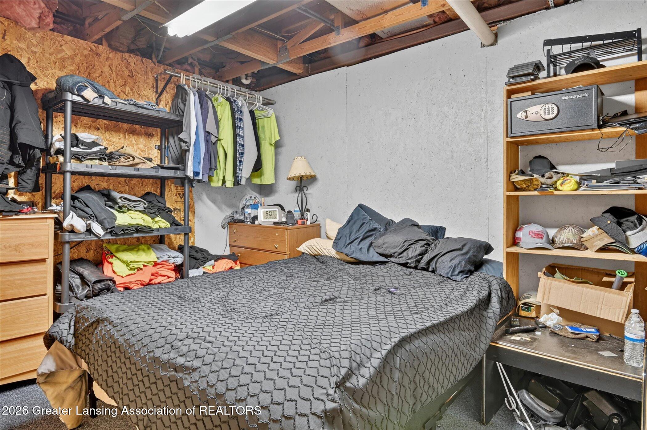 13998 Center Road Bath, MI 48808 - Photo 29 of 42 29-13998-Center-Rd-Windowstill