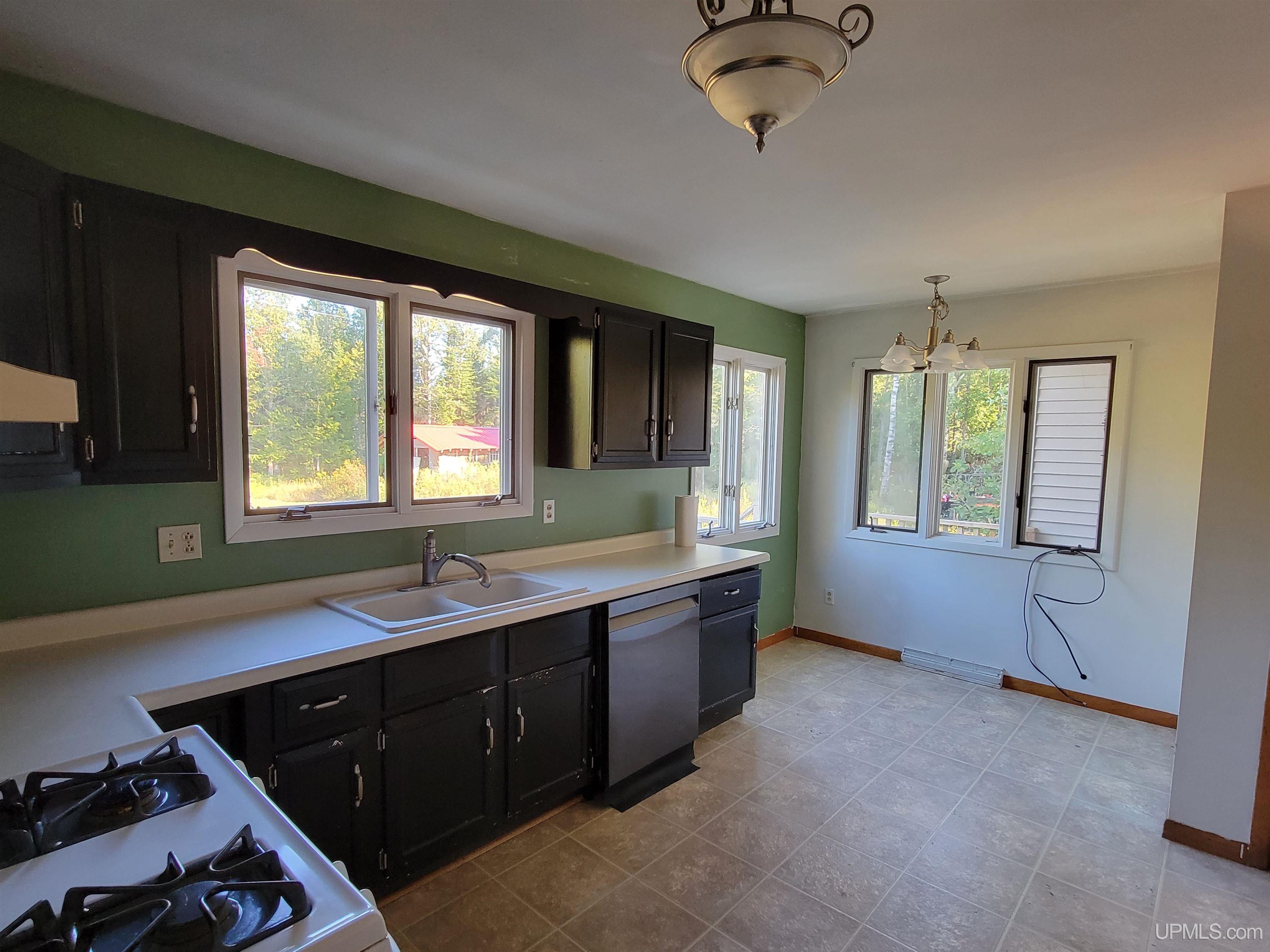 52835 Boston Calumet, MI 49913 - Photo 4 of 8 Gallery Image 4