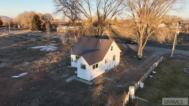 $369,900 | 487 North 3450 East, Lewisville, ID 83431