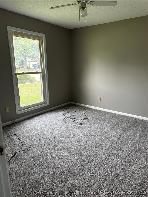 208 Duncan Road Spring Lake, NC 28390 - Photo 7 of 17 an empty room with a window