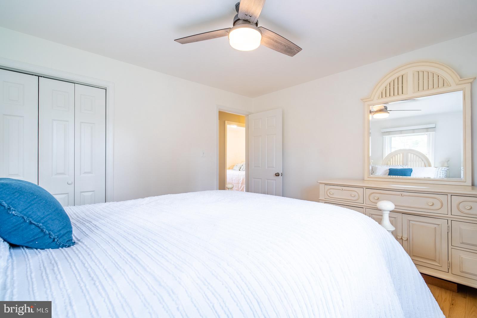 6641 Kerns Road Falls Church, VA 22042 - Photo 16 of 35