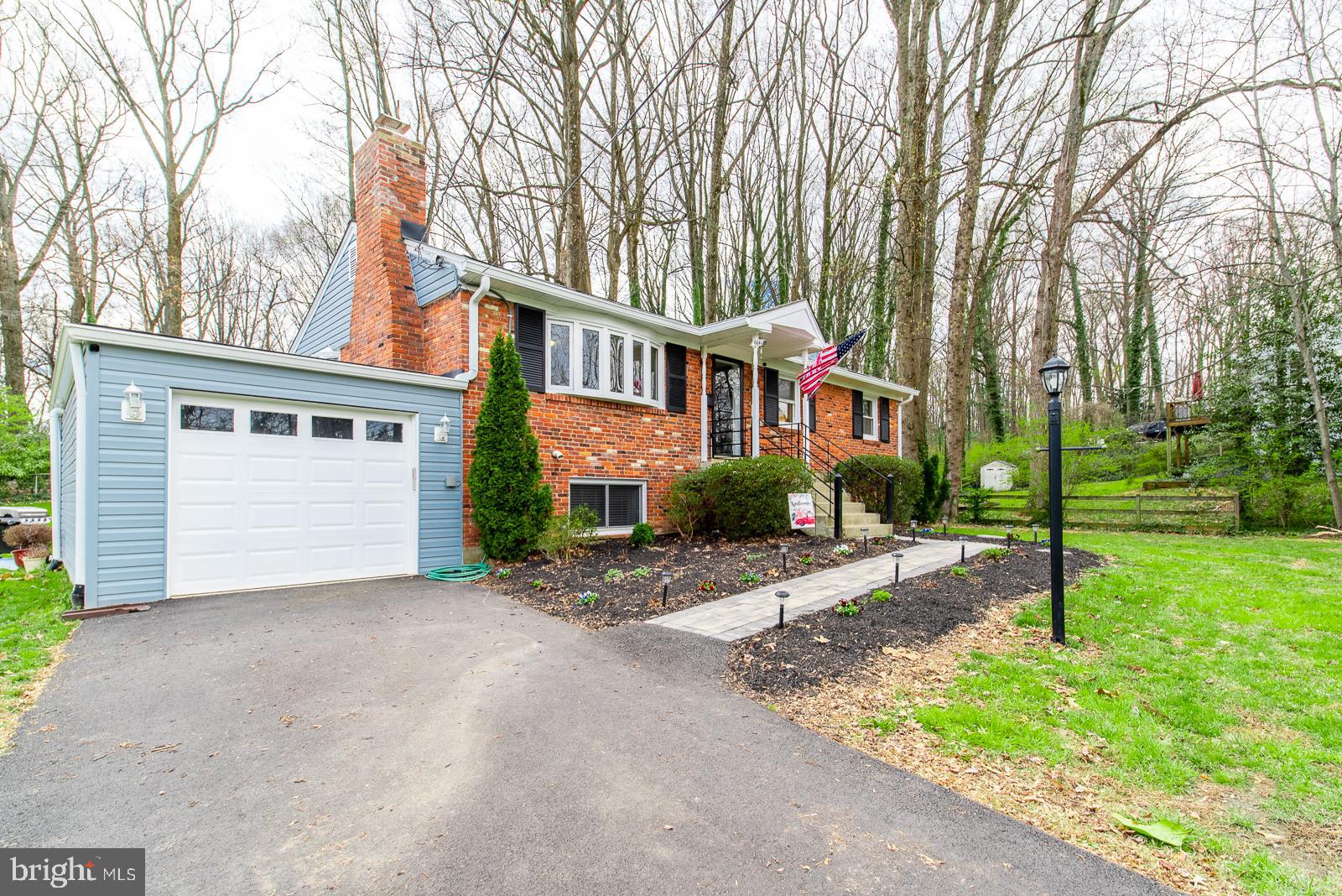 6641 Kerns Road Falls Church, VA 22042 - Photo 3 of 35 New One Car Garage
