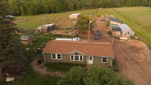 $198,000 | 4640 North Harding Avenue, Harrison, MI 48625