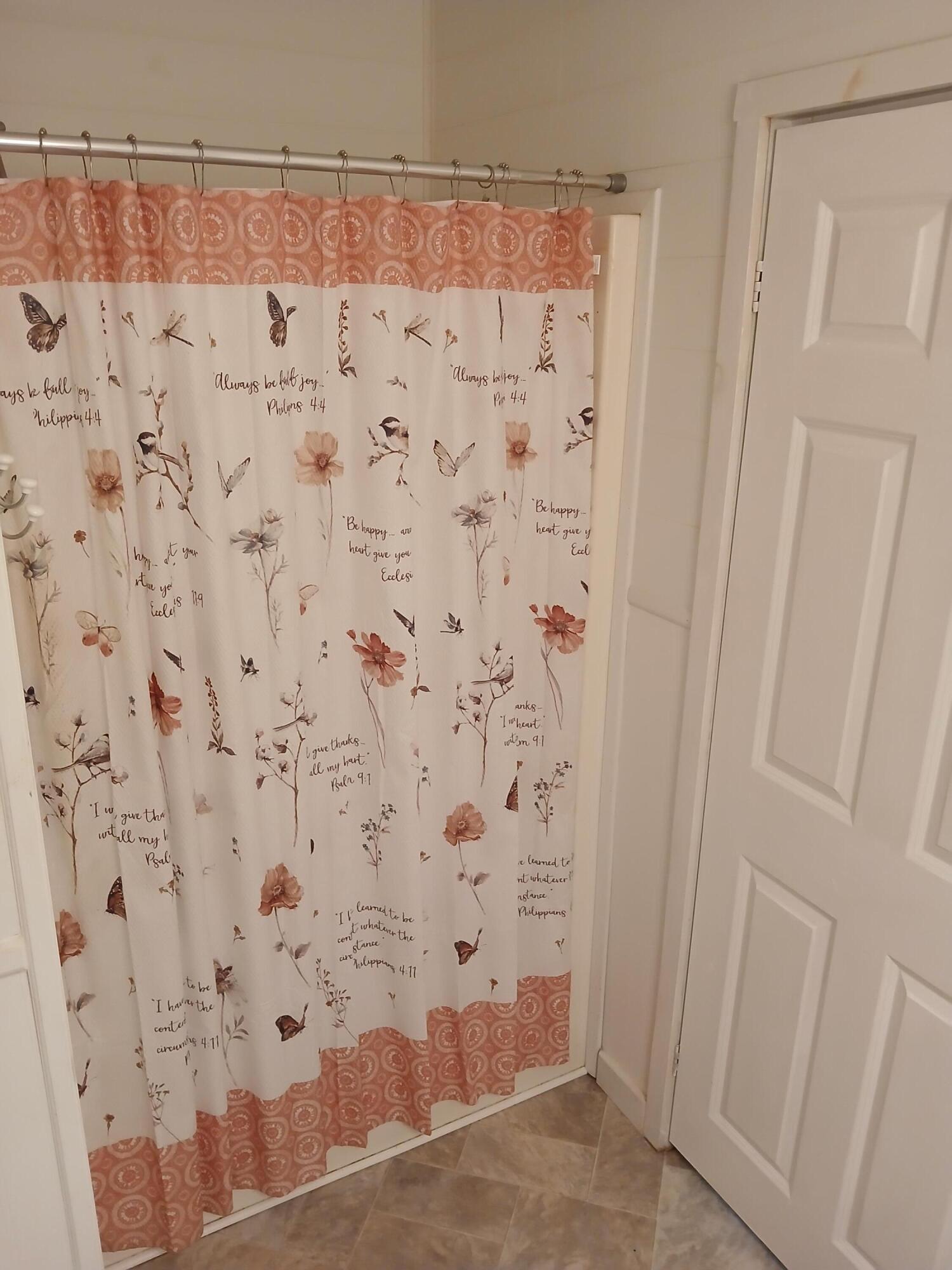 4640 North Harding Avenue Harrison, MI 48625 - Photo 7 of 24 20250930_082509