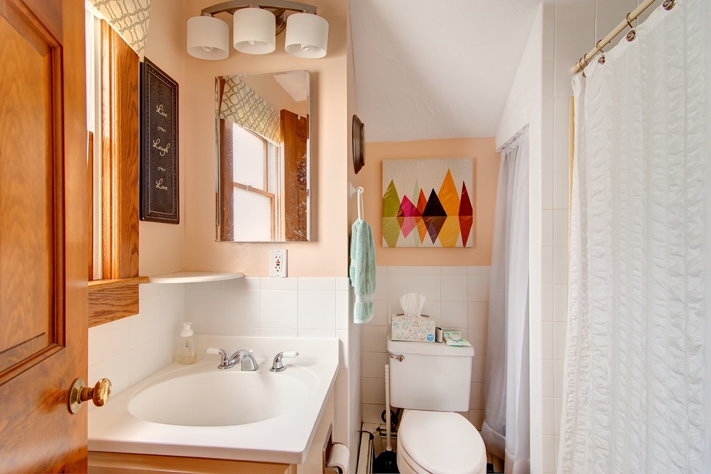 34 Fairhaven Road Worcester, MA 01606 - Photo 13 of 17 Gallery Image 13