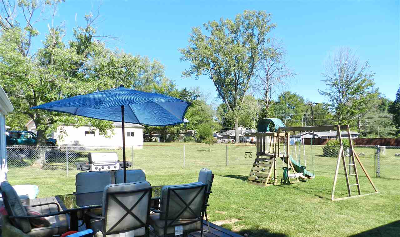 206 East Ridgeview Drive Bloomington, IN 47401 - Photo 13 of 14 Gallery Image 13