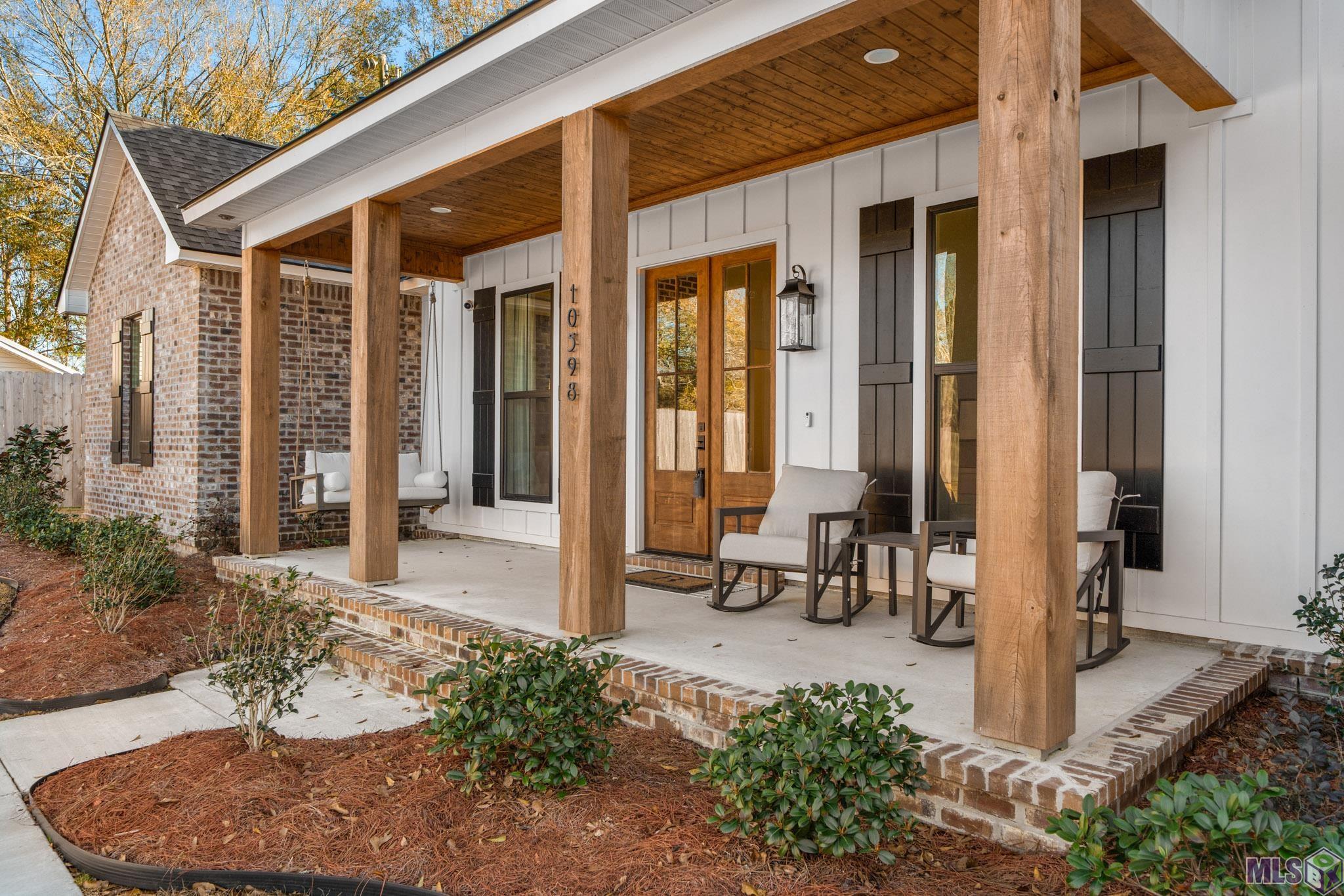 10598 Arnold Road Denham Springs, LA 70726 - Photo 3 of 44