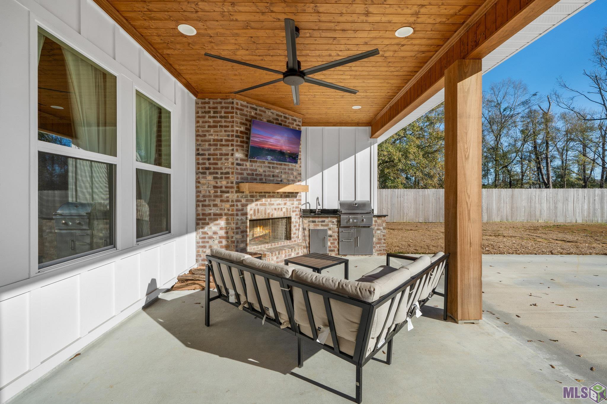 10598 Arnold Road Denham Springs, LA 70726 - Photo 35 of 44