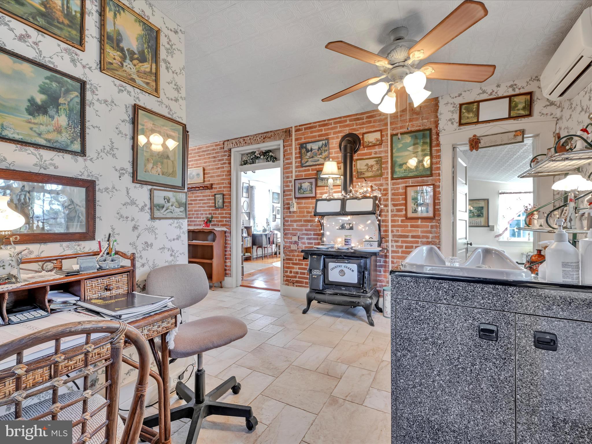 702 Woodcrest Avenue Lititz, PA 17543 - Photo 32 of 54 Shop