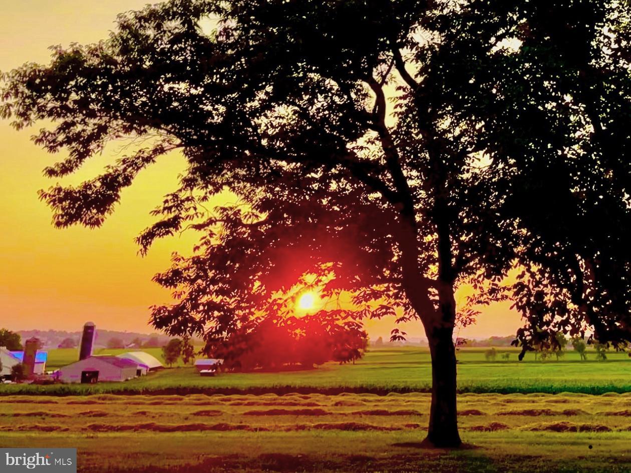 702 Woodcrest Avenue Lititz, PA 17543 - Photo 44 of 54 Summer Sunsets!