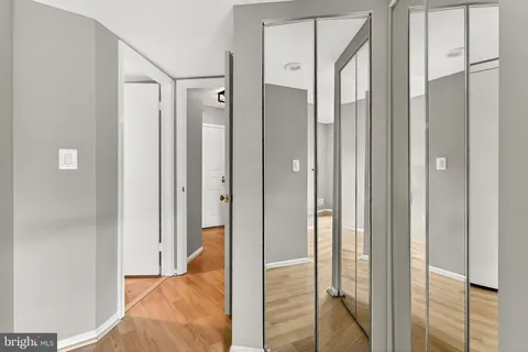 $360,000 | 2100 Langston Boulevard, Unit 335, Arlington, VA 22201