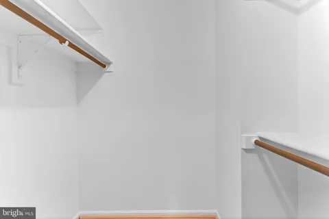 $360,000 | 2100 Langston Boulevard, Unit 335, Arlington, VA 22201