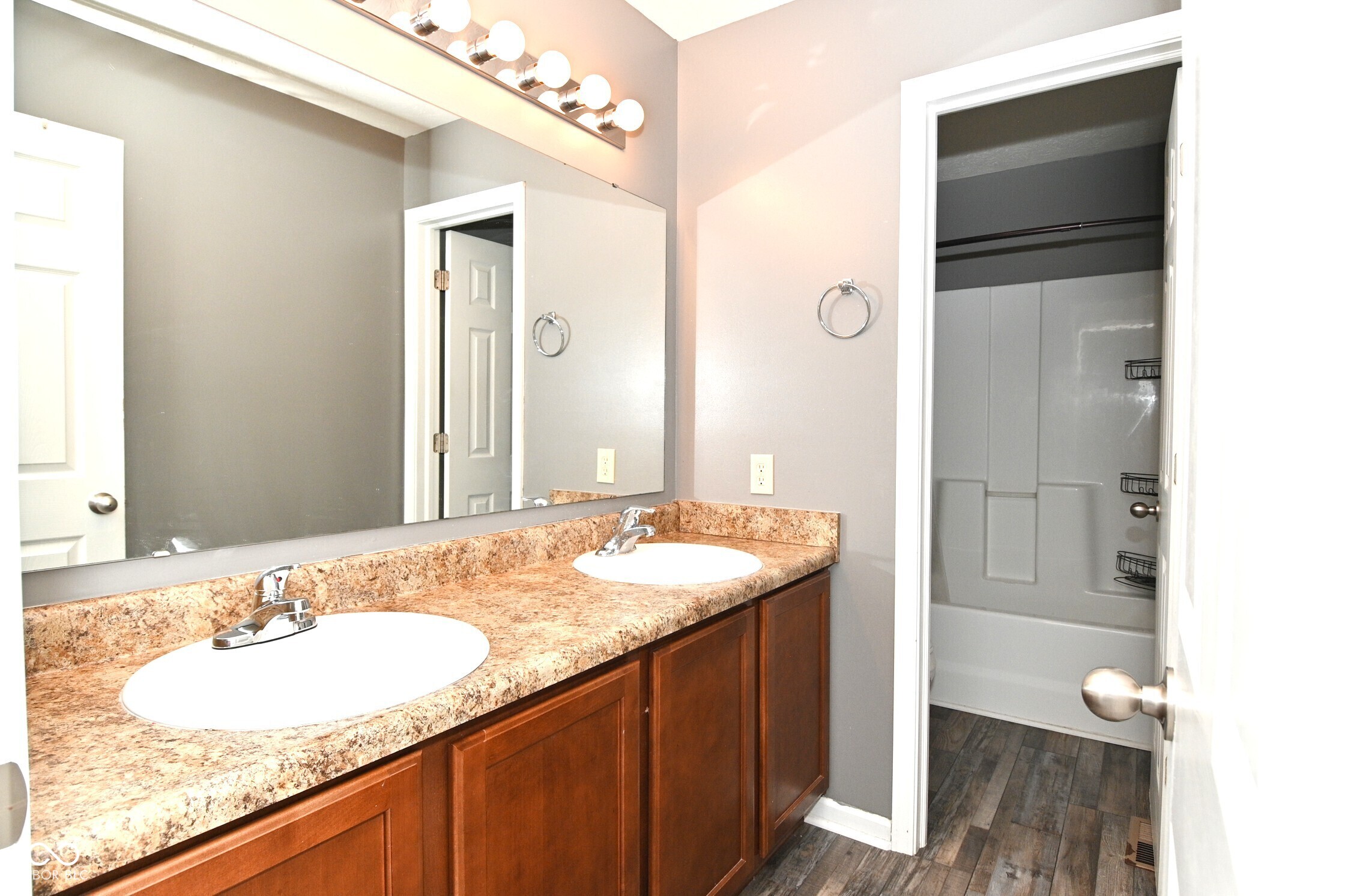 8643 Pattype Lane Avon, IN 46123 - Photo 35 of 44