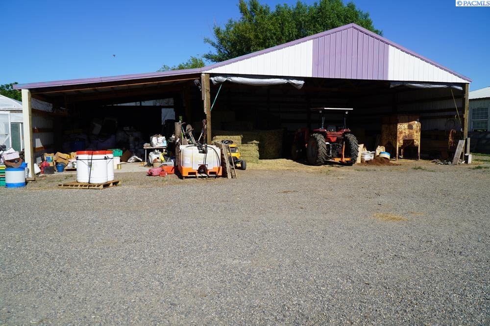 9511 East Pendleton Road Benton City, WA 99320 - Photo 6 of 30 Gallery Image 6