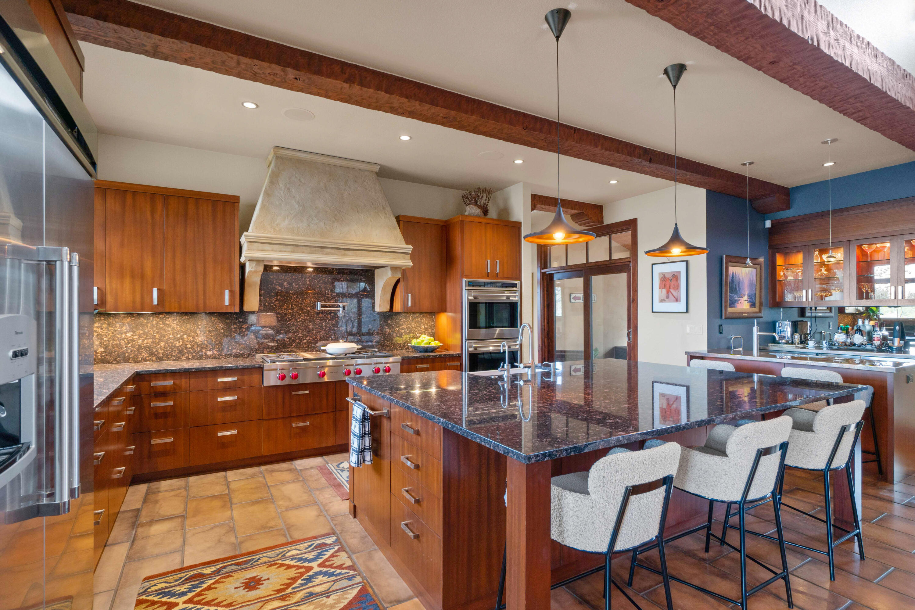 65904 Fazio Ln Bend Bend, OR 97701 - Photo 14 of 63 Kitchen
