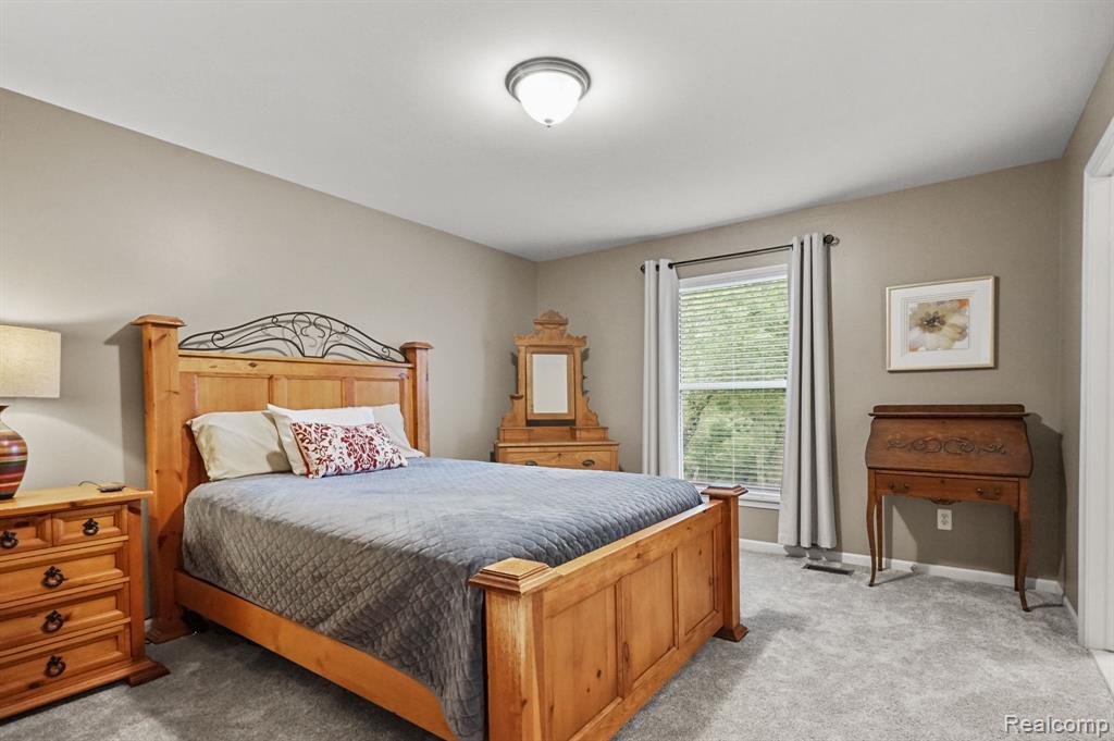 821 Dewars Street Howell, MI 48843 - Photo 12 of 31 Gallery Image 12