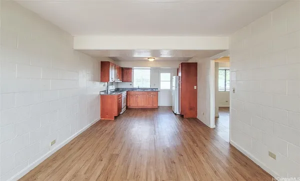 $1,950 | 526 North School Street, Unit 307, Honolulu, HI 96817