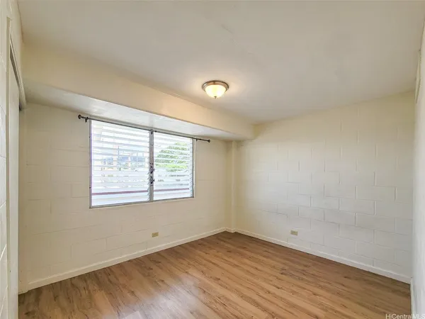 $1,950 | 526 North School Street, Unit 307, Honolulu, HI 96817