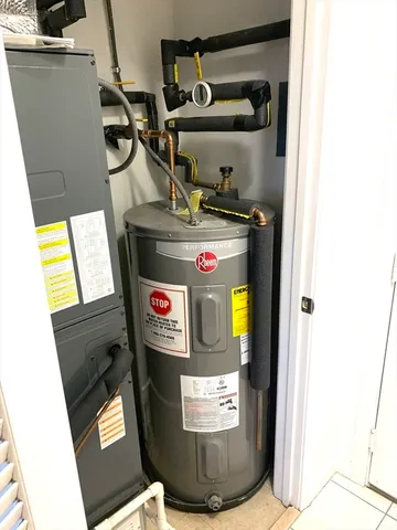 $379,999 | 50 South Common Street, Unit 405, Lynn, MA 01902