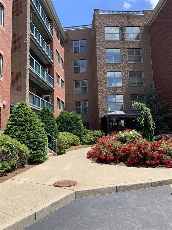 50 South Common Street, Unit 405 Lynn, MA 01902 - Photo 2 of 30