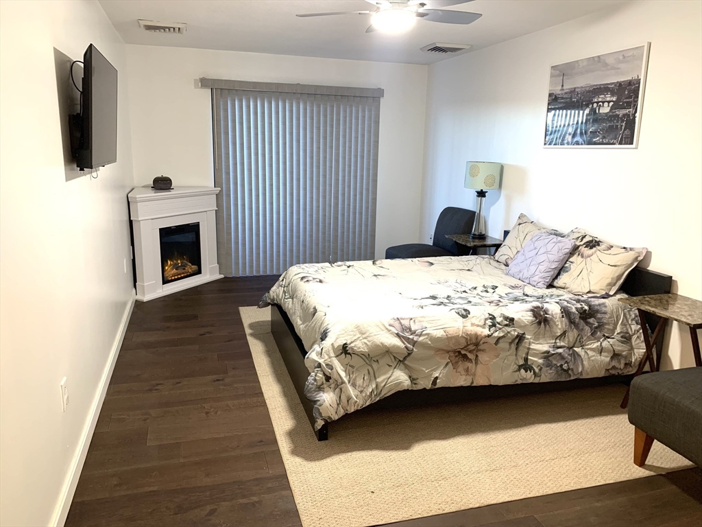 50 South Common Street, Unit 405 Lynn, MA 01902 - Photo 7 of 30