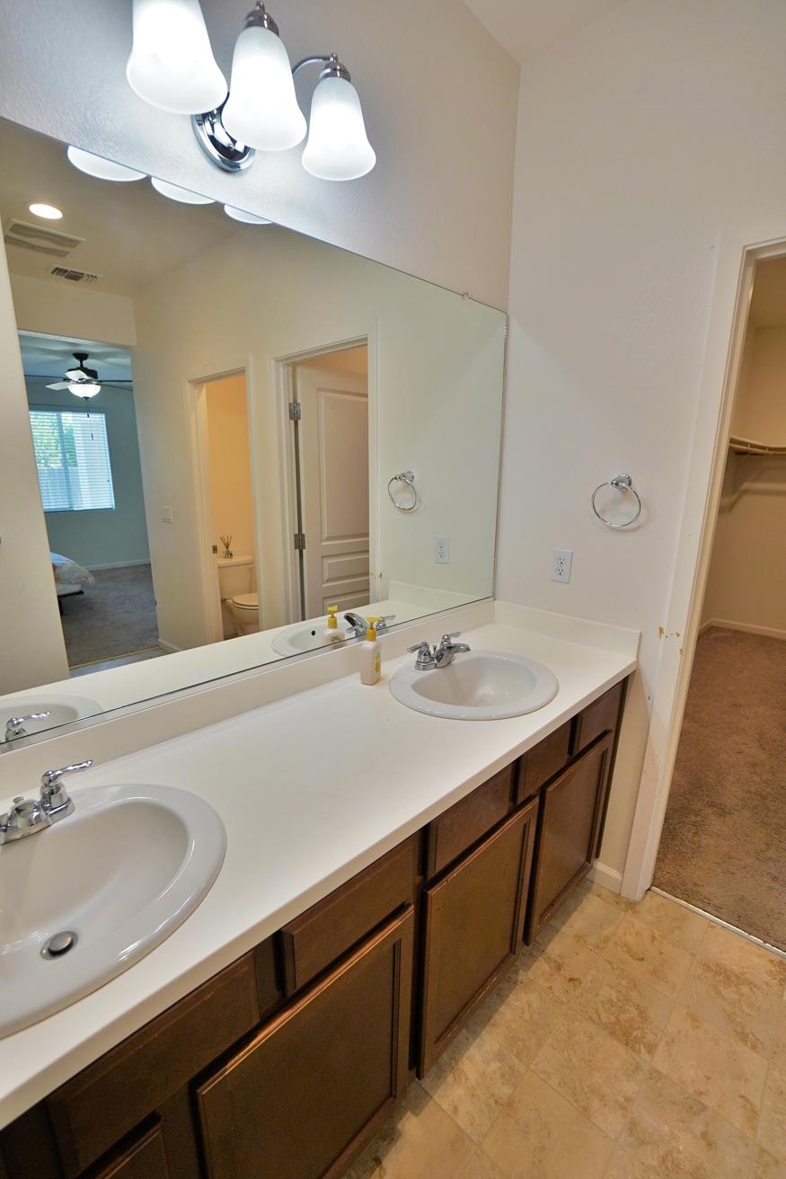 559 Ivory Street Lemoore, CA 93245 - Photo 50 of 59