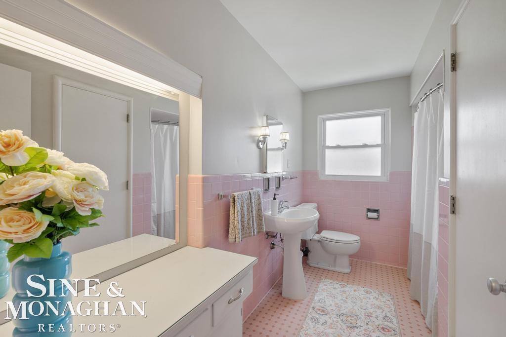 840 Harcourt Road Grosse Pointe, MI 48230 - Photo 18 of 36