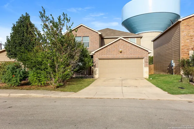 $2,195 | 24262 Invitation Oak, San Antonio, TX 78261