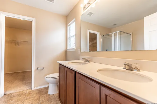 $1,999 | 24262 Invitation Oak, San Antonio, TX 78261