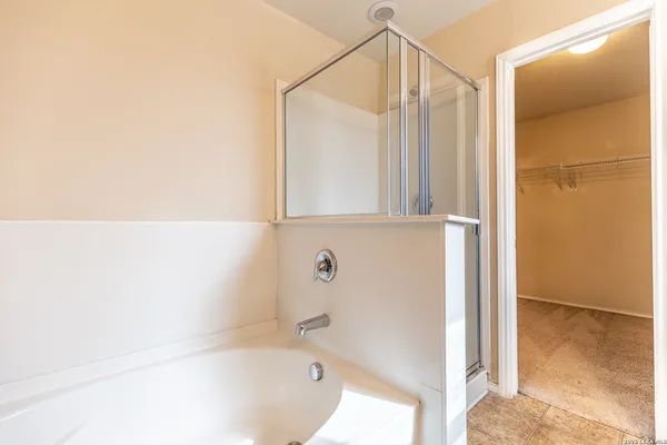 $1,999 | 24262 Invitation Oak, San Antonio, TX 78261