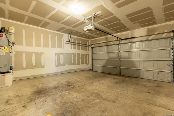 $1,999 | 24262 Invitation Oak, San Antonio, TX 78261