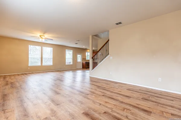 $1,999 | 24262 Invitation Oak, San Antonio, TX 78261