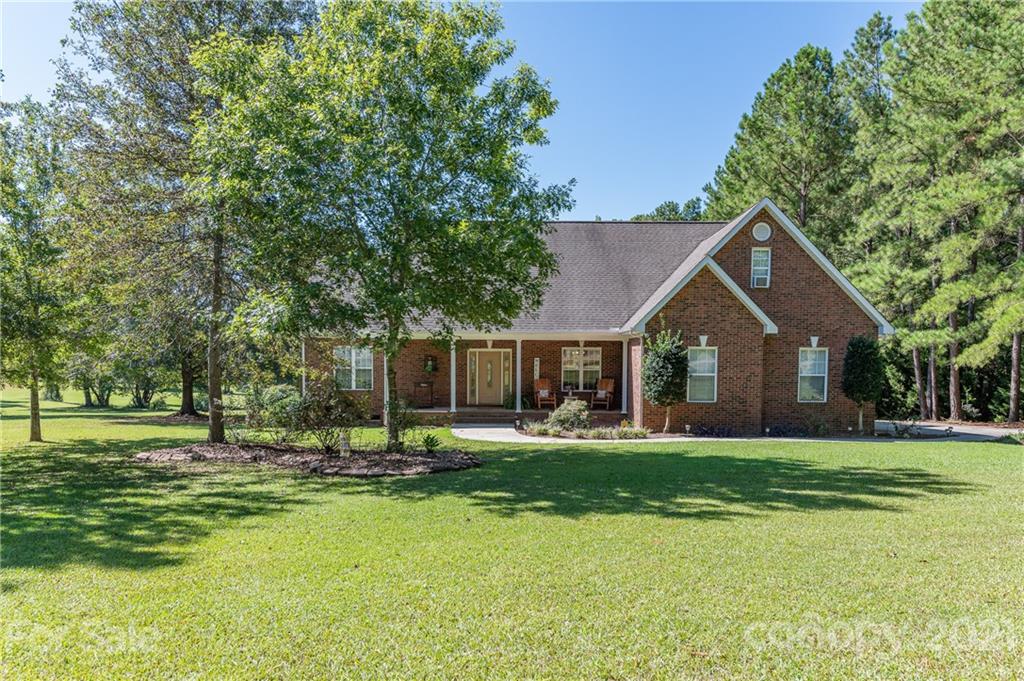 1658 Douglas Road Lancaster, SC 29720 - Photo 2 of 35 Gallery Image 2